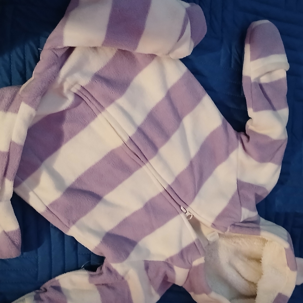 Old Navy Fleece Hooded Bear Snowsuit Bunting Warm Winter Purple 6-12months